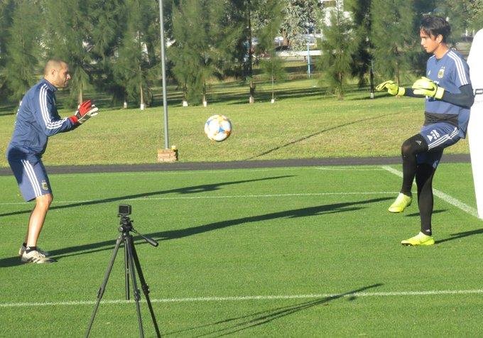 Con la cabeza en el Mundial: la Sub 20 entrenó nuevamente en Ezeiza y mañana viaja a España