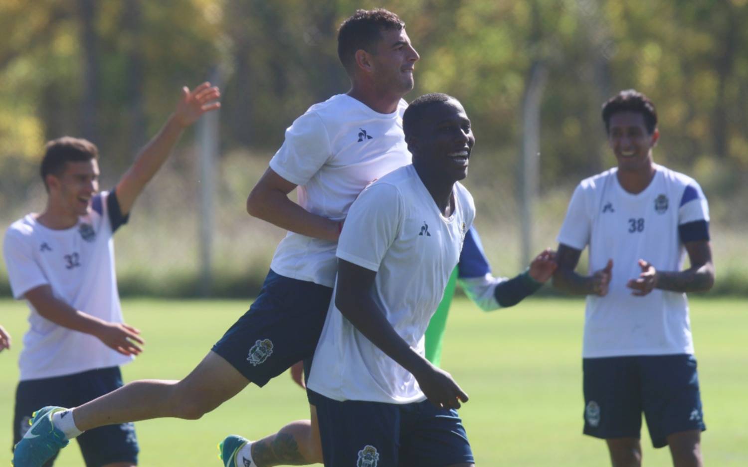 Hurtado la rompe pero no desespera: "Me encanta Gimnasia"