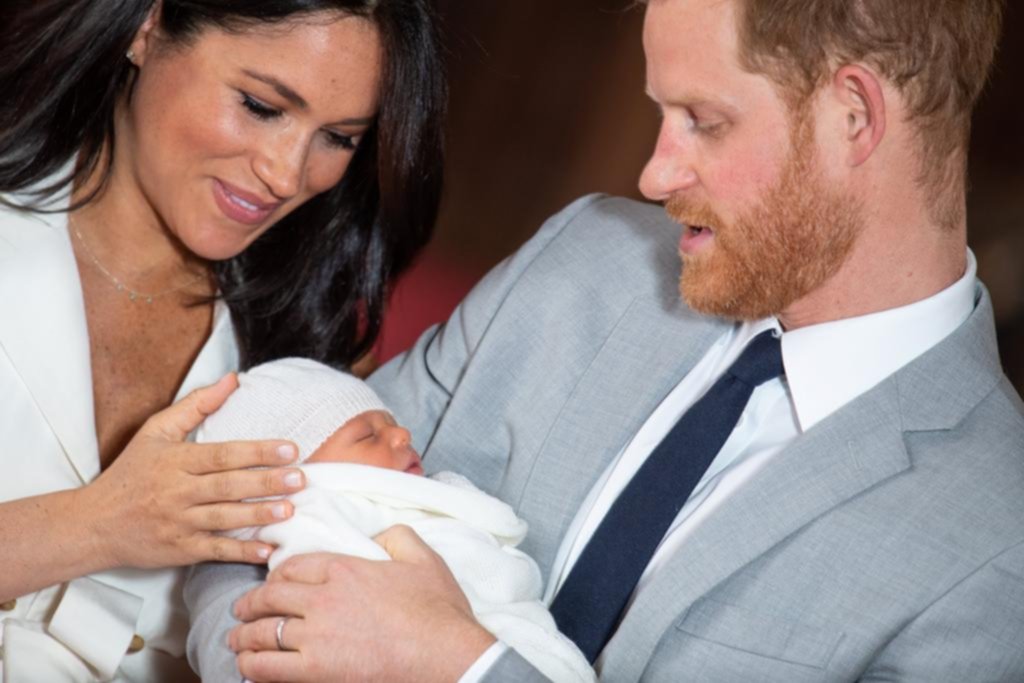 Archie, el bebé del príncipe Harry y Meghan, fue presentado en sociedad