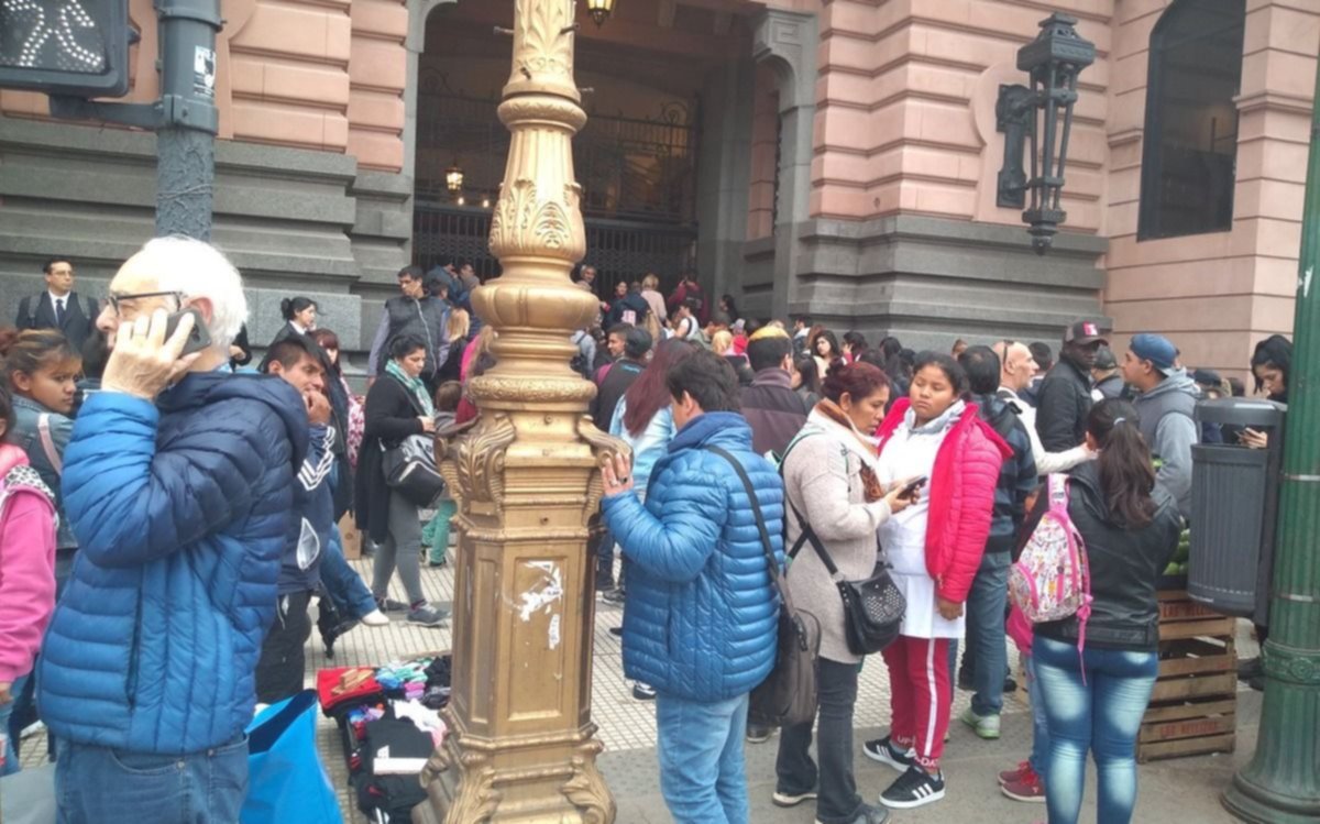 Se restablecen con demoras los ramales del Roca tras siete amenazas de bomba