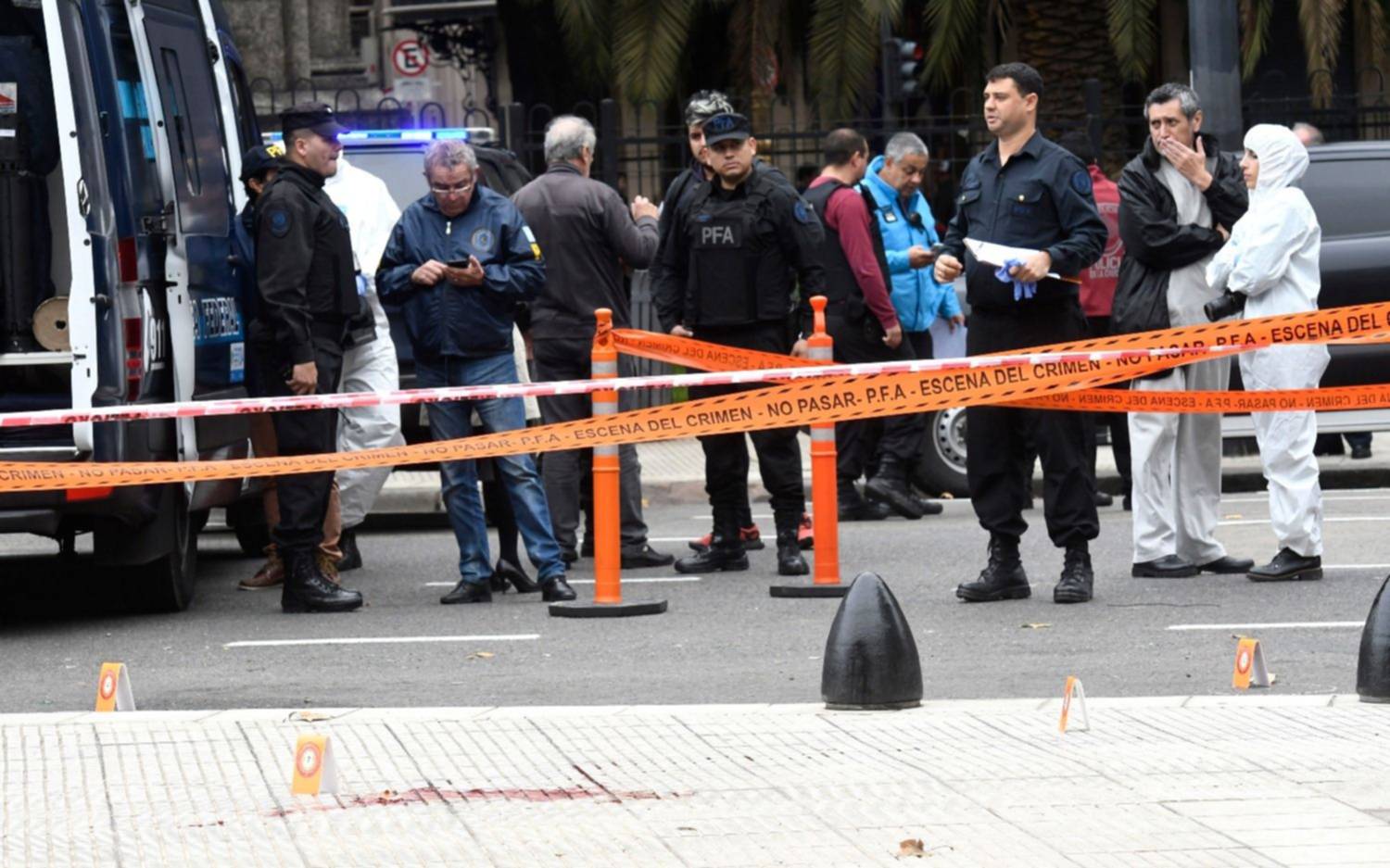 Ataque y muerte frente al Congreso: el dueño del Vento tiene registrada un arma calibre .40 y allanan su casa