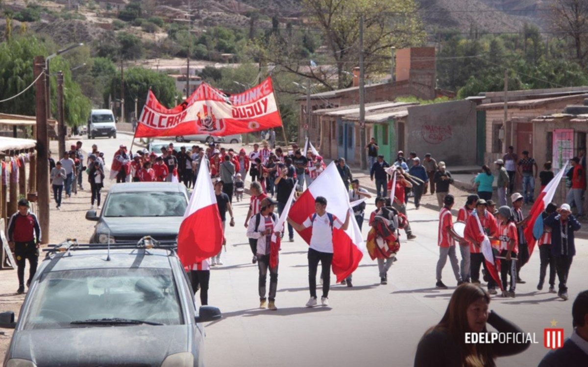 Mientras revoluciona Jujuy, Verón instaló un debate: "¿Estudiaa ó Estudioo?"