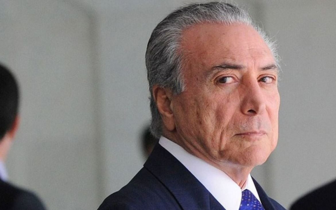 El ex presidente de Brasil Michel Temer se entregó en una sede policial