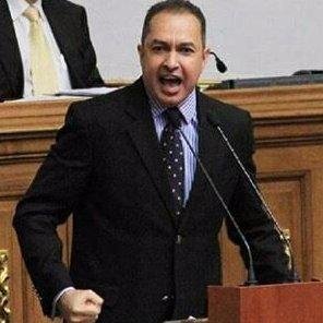 Opositor a Maduro se refugió en la embajada argentina