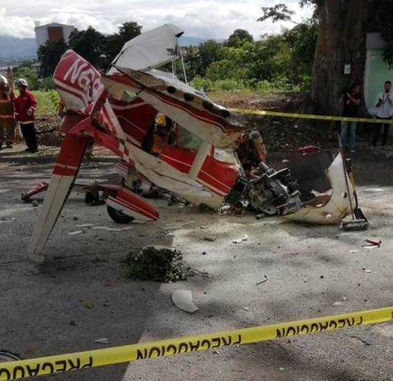 Se estrellaron con una avioneta en Costa Rica y salieron ilesos