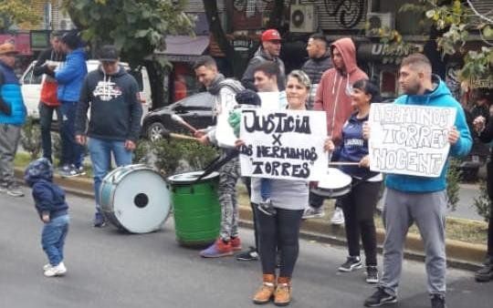 Piden liberar a dos hermanos presos por un crimen y una nueva investigación