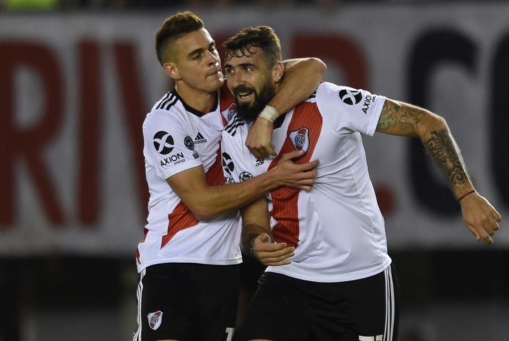 River visita al Decano en Tucumán buscando dar el primer golpe