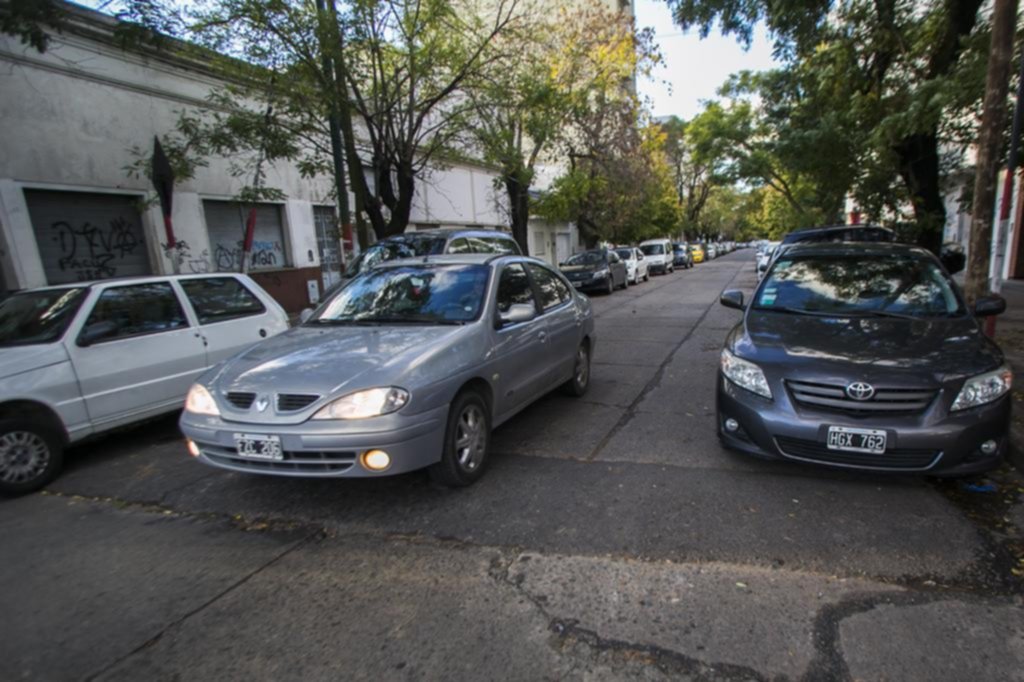 Siempre polémicos, los lomos de burro vuelven a escena por una queja de taxistas