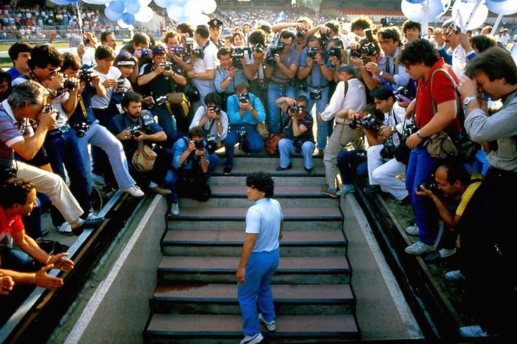 “Rebelde, héroe, estafador, dios”: Maradona revolucionará Cannes