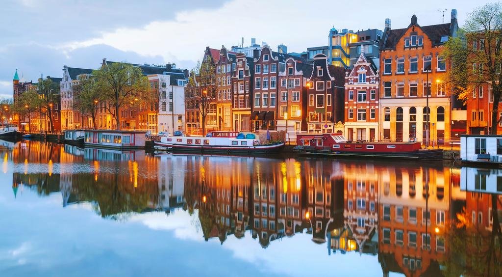 Amsterdam, el lugar donde el ambiente histórico se mezcla con el estilo de vida actual