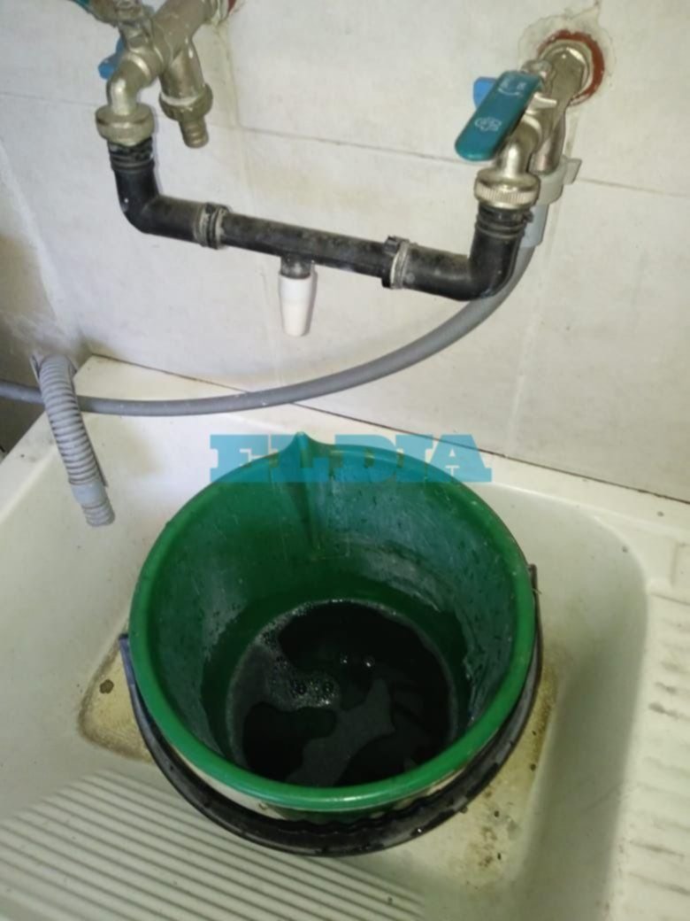 Hartazgo por la baja presión de agua en Tolosa