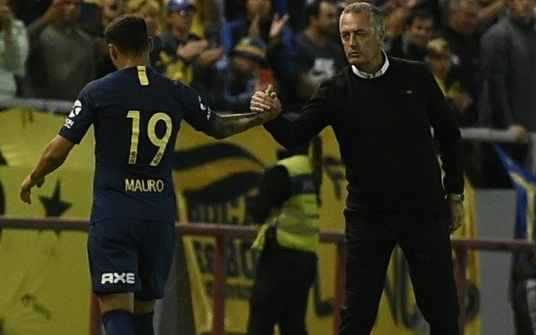La charla íntima que tuvo Alfaro con Mauro Zárate antes de ir a Liniers