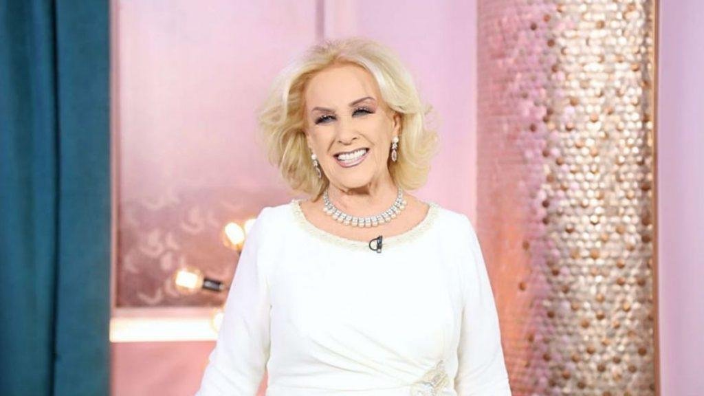 Diva como ninguna: a puro glamour y con pedidos insólitos, Mirtha se recupera