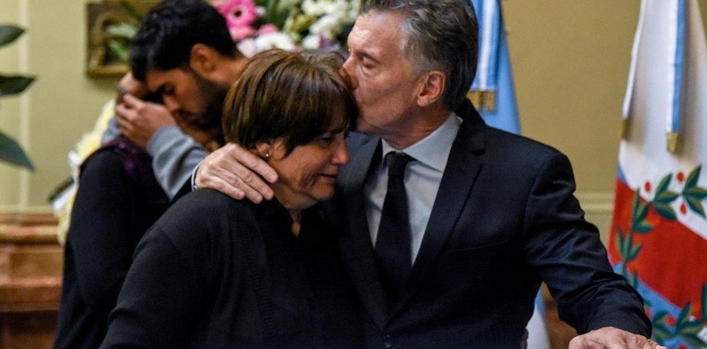 La viuda del diputado Olivares le pidió justicia al Presidente