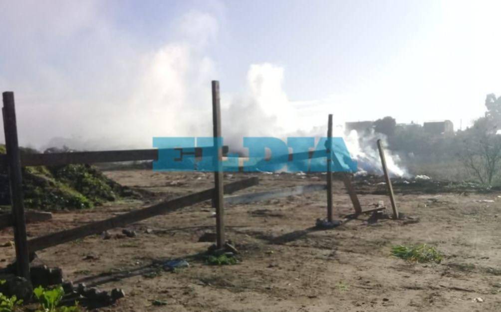 Preocupación y reclamo por olor a quemado en un sector de Altos de San Lorenzo