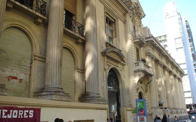 La Facultad de Derecho expresó su pesar por el fallecimiento de un alumno que estaba preso