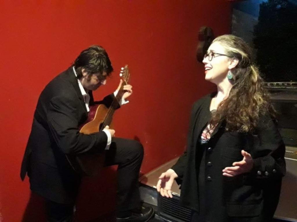 Narraciones y mucha música