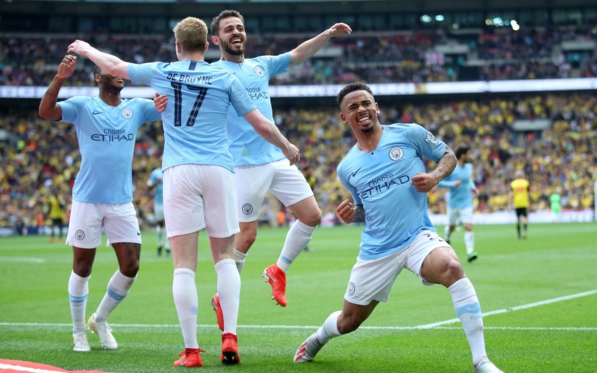 El City hizo historia al obtener la FA Cup y quedarse con los tres títulos ingleses