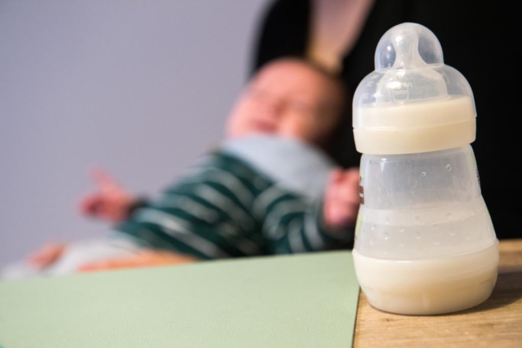 El protocolo de los padres para cuando los bebés no toleran ciertos alimentos
