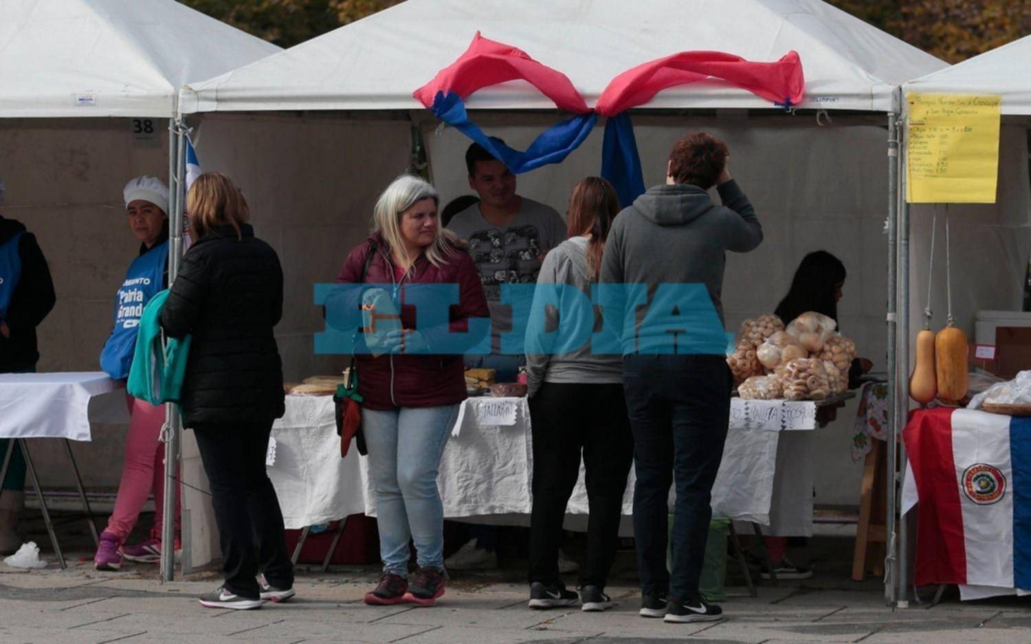 Con gran agenda se realizó el Festival de Paraguay en Plaza Moreno