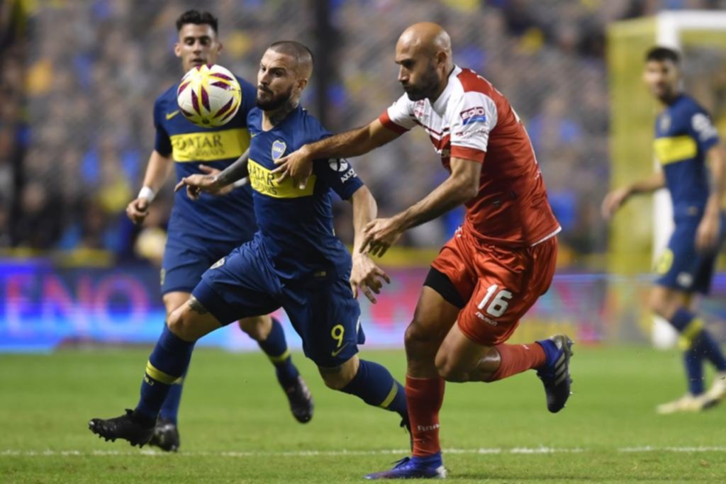 Benedetto sigue con el arco cerrado y por eso insultó al cielo