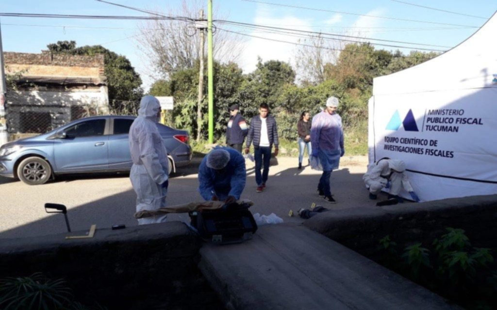 Mató de un escopetazo a su ex pareja adelante de la hija de seis años
