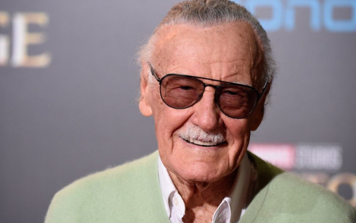 Detienen al manager de Stan Lee acusado de intentar quedarse con su fortuna