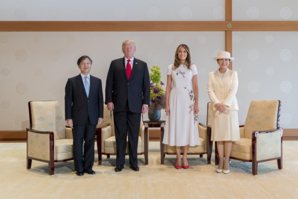 Trump modera el tono con Irán y Corea del Norte