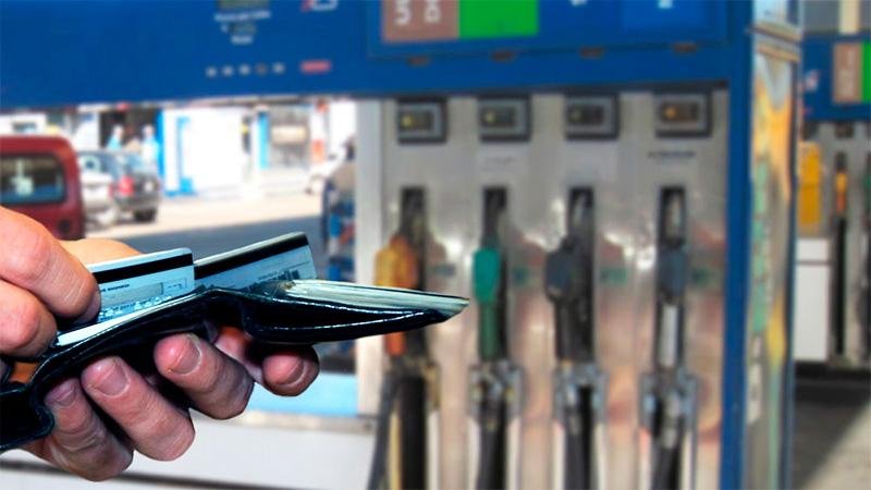 Volverán a aumentar las naftas alrededor del 3 % a partir del próximo sábado