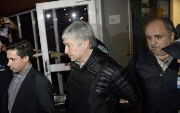Para la Oficina Anticorrupción está probada la conexión entre Báez y los Kirchner