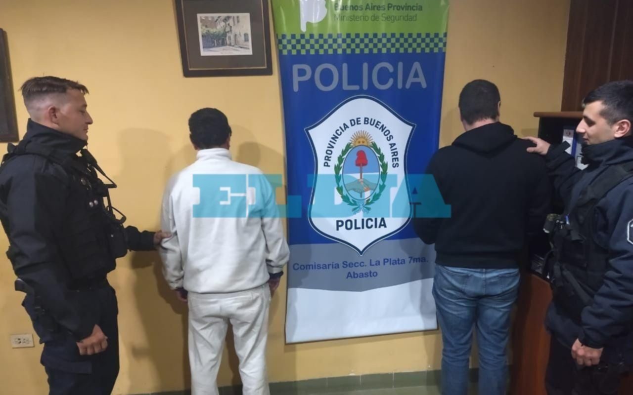 Detienen a dos sujetos con 75 gramos de marihuana en 520 y 210