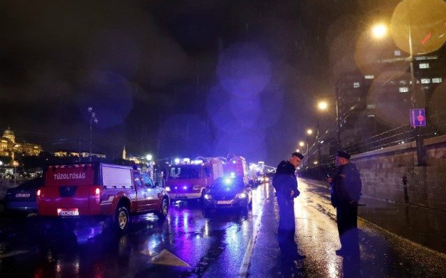 Un barco naufragó en el Danubio y al menos siete personas murieron