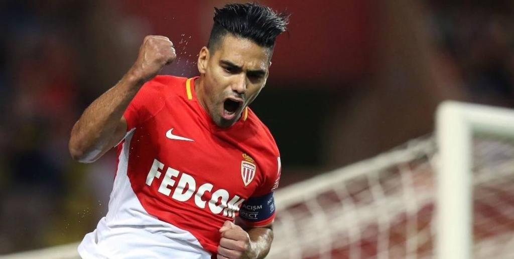 En Núñez intentan traer al colombiano Radamel Falcao
