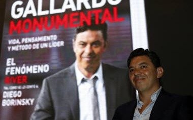 Se viene el libro de Gallardo en el que cuenta cuando quiso irse de River