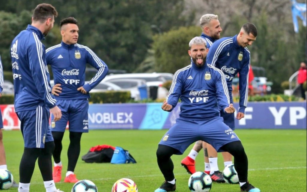 Clima distendido y buen humor en una nueva práctica de la Selección