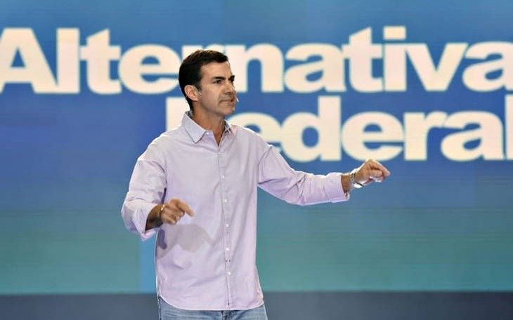 Urtubey dijo que Massa le ratificó su posición de competir en Alternativa Federal