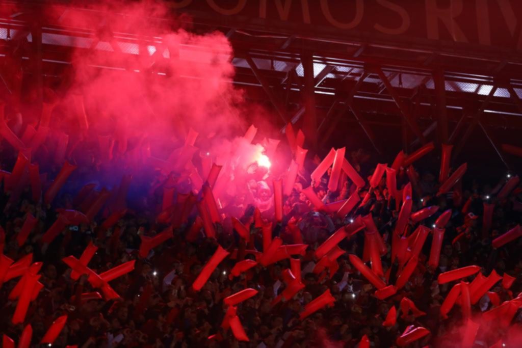 Un Monumental repleto, aunque no exento de polémicas en una previa muy cargada
