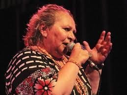 Rita Cortese llega con sus canciones