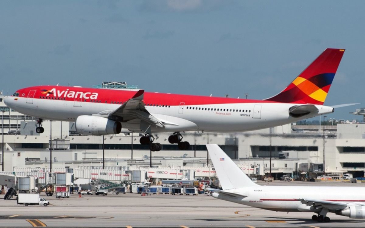 "Fue una experiencia horrible", contó la médica que atendió a varios pasajeros heridos en pleno vuelo