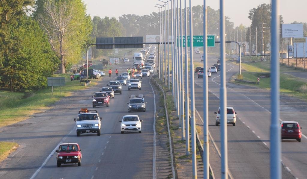 Un largo regreso a casa: casi siete mil personas siguen varadas dentro del país