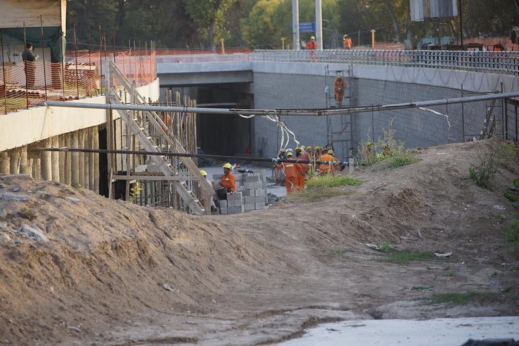 En la construcción esperan retomar las actividades y ya analizan protocolos