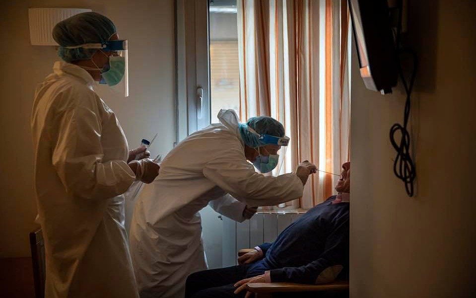 Las muertes por coronavirus en el mundo suman 238.000, con 3,34 millones de contagios