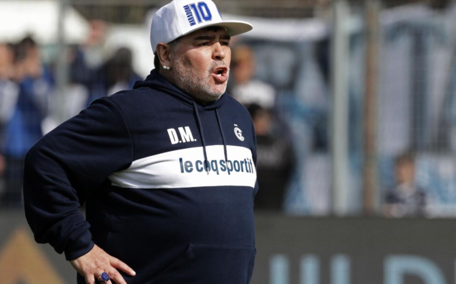 Un jugador del Lobo dijo que "me parece que Maradona no arma el equipo" y desató la polémica