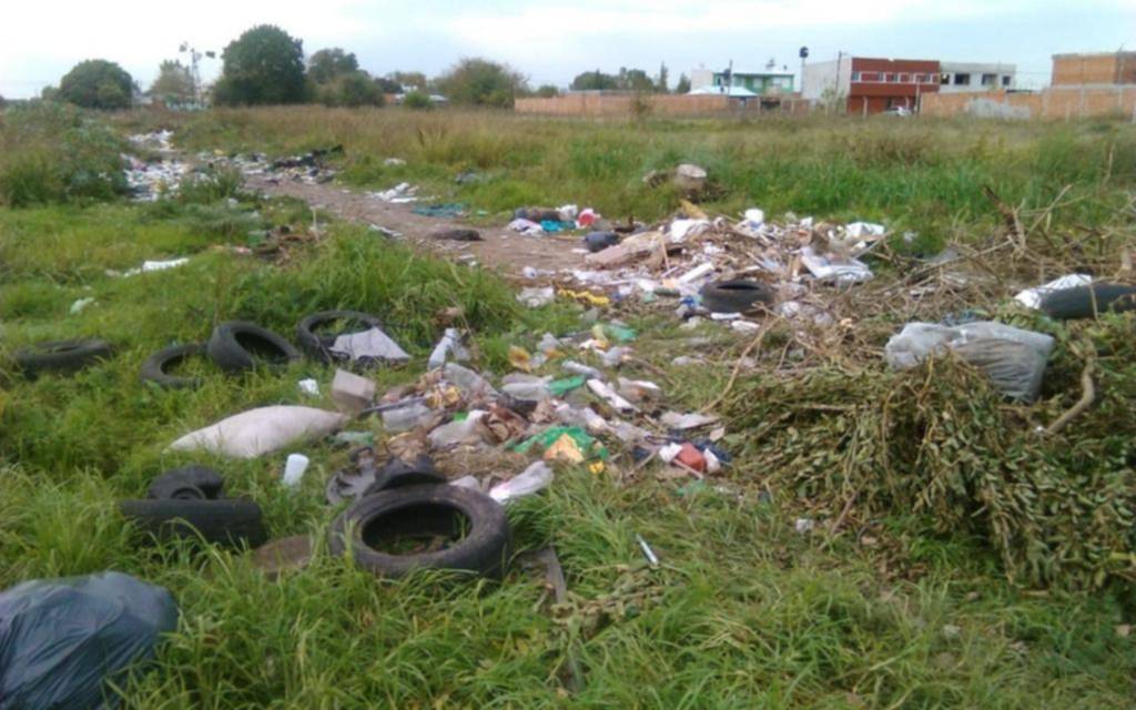 Denuncian un basural en la zona de 25 y 83