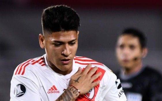 No sólo Martínez Quarta: hay dos riverplatenses más en la mira de clubes europeos