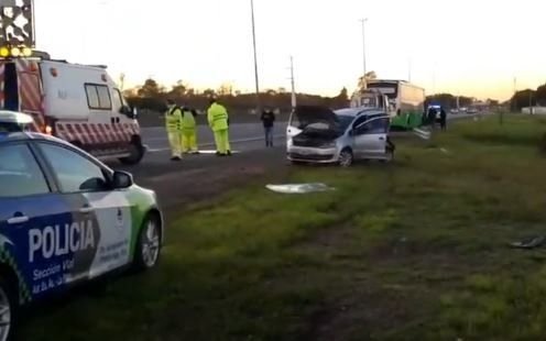 Fuerte choque en la Autopista
