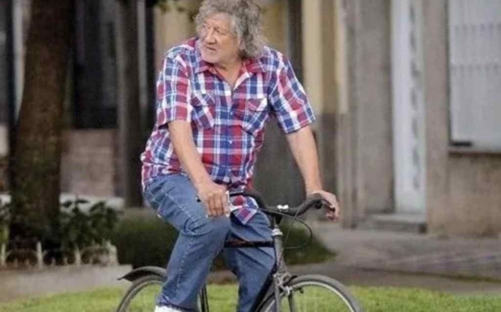 Murió “Trinche” Carlovich, a quien Maradona le dijo "vos fuiste mejor que yo"