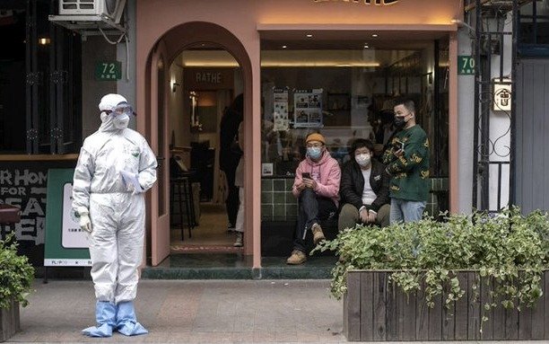 China está lista para la reapertura ordenada de centros comerciales, hoteles y restaurantes