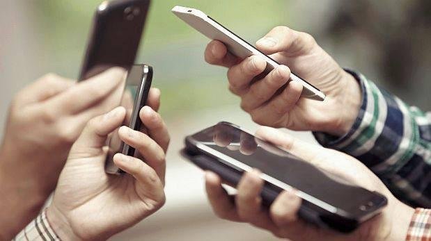 Crecen las quejas por subas en celulares y la Justicia ordena que no haya aumentos
