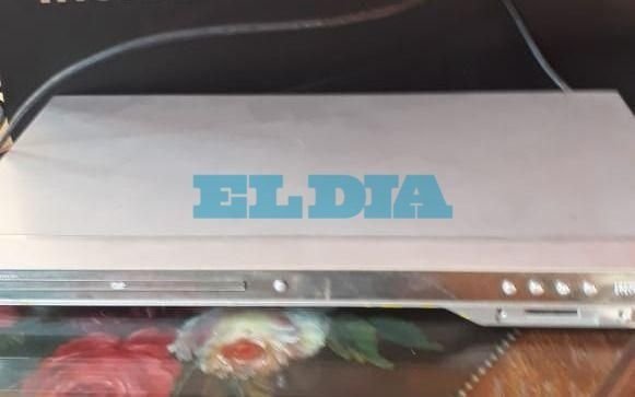Siguen las estafas en compras virtuales: un DVD por una PC, una madera por un celular y un ladrillo por una batidora